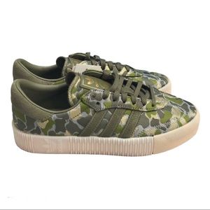 womens adidas camo shoes